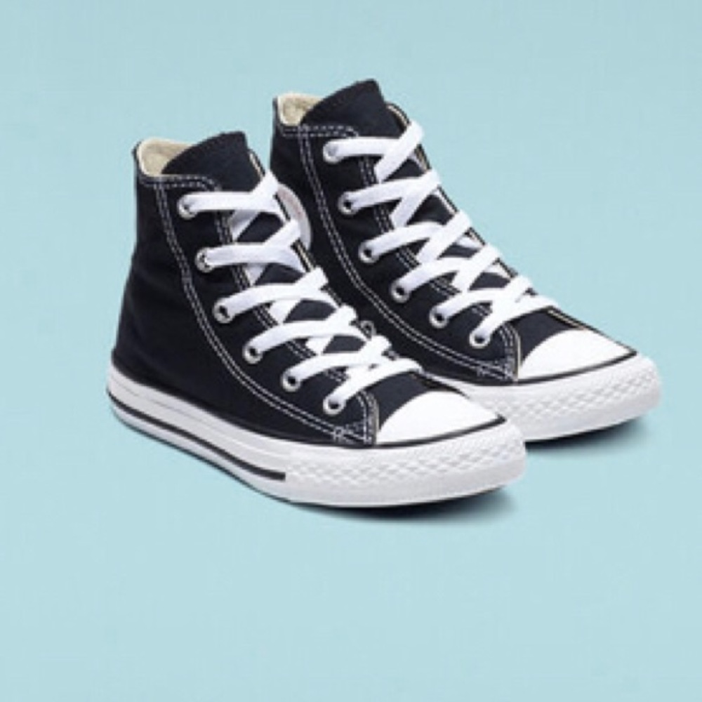 Kids Chucks!